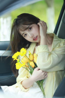 罗百吉吹喇叭